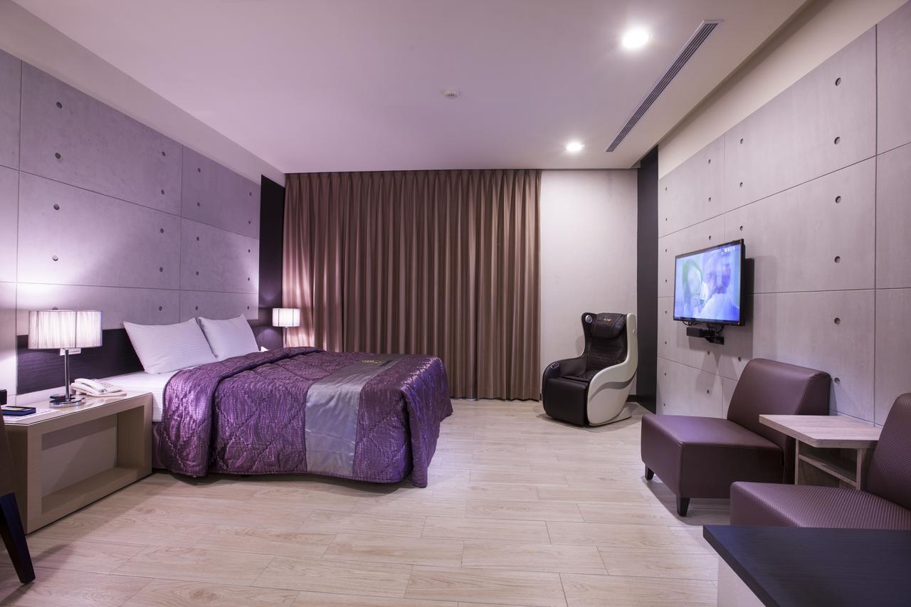 Foxdou Business Motel Tainan Extérieur photo